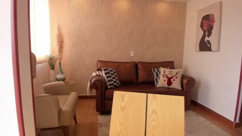 Hinnata online show from 12.25.24