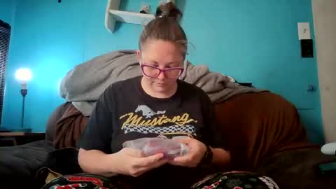 Snapshot of hippihope420 chatting on 09.14.25 Bella online show from 09.14.25