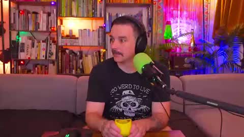HipsterTrash Clark one half of Task Manager online show from 06.24.26