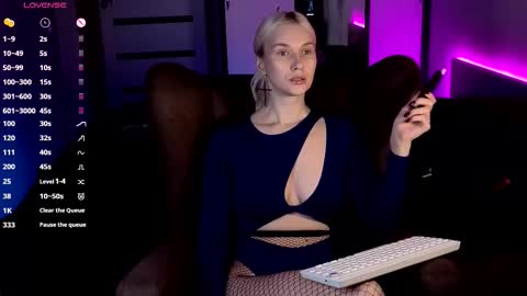 Mary online show from 11.06.25