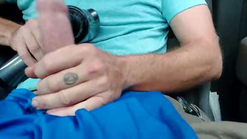 Snapshot of hmr625 chatting on 10.19.25 hmr625 online show from 10.19.25