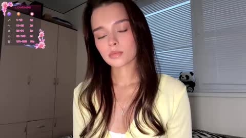 Sofia online show from 11.24.25