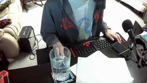 Hentai man online show from 12.22.24