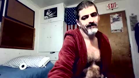 Snapshot of hoglegg99384194 chatting on 10.15.25 hoglegg99384194 online show from 10.15.25