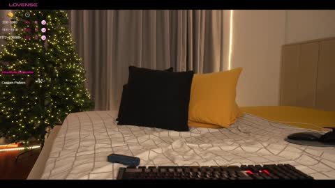 julia online show from 01.07.25