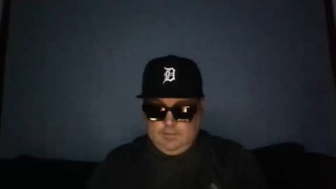 holden_minutz online show from 03.11.26