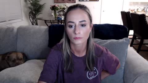 Snapshot of holihurricane chatting on 12.31.24 Holi Hurricane online show from 12.31.24