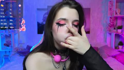 Lux online show from 12.02.24