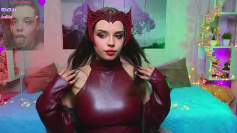 Lux online show from 02.25.25