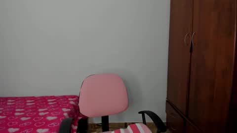 holly... online show from 10.17.25