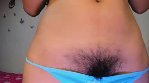 holly... online show from 04.30.26
