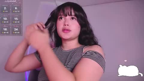 holly_16 online show from 02.16.25
