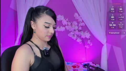 Holly  online show from 09.13.25