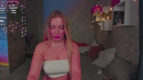 holly_molly8 online show from 08.03.26