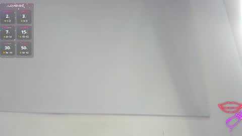 holly_nicole18 online show from 06.26.26