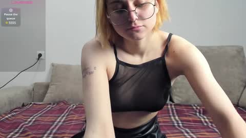 Polly online show from 01.09.25