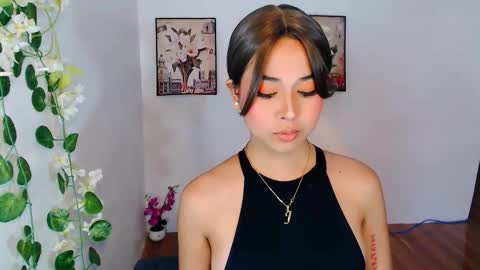 YOUR GODDESS CLARITA online show from 12.04.25