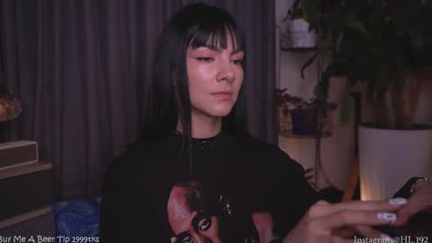 Holly Linder online show from 11.15.25