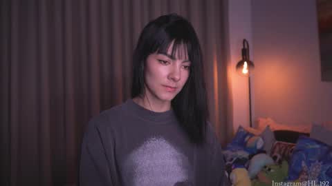 Holly Linder online show from 11.26.25