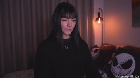 Holly Linder online show from 01.11.26