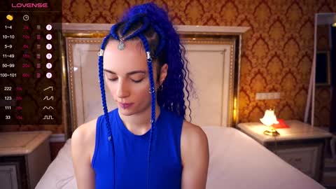 Snapshot of hollymonica chatting on 12.31.24 Delly online show from 12.31.24