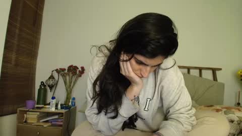 hollyshit_ online show from 01.09.26