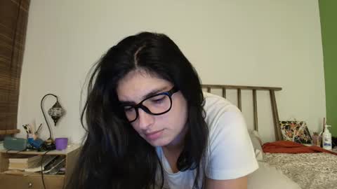 hollyshit_ online show from 02.27.26