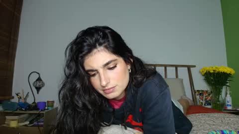 hollyshit_ online show from 02.28.26