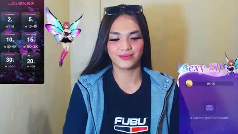 Snapshot of hollywoodbitch chatting on 01.17.26 Isabella Marie online show from 01.17.26