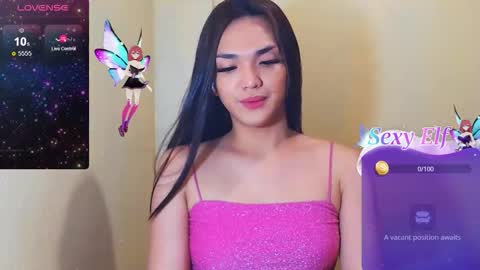 Snapshot of hollywoodbitch chatting on 02.07.26 Isabella Marie online show from 02.07.26