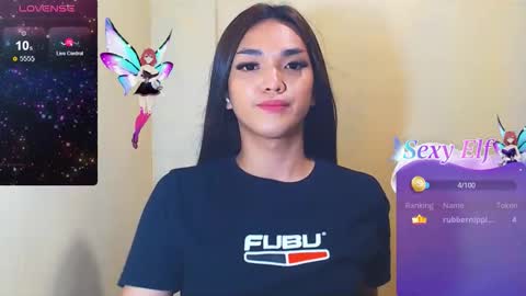 Snapshot of hollywoodbitch chatting on 02.21.26 Isabella Marie online show from 02.21.26