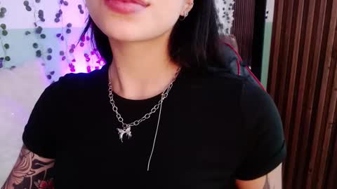 holly online show from 12.20.24