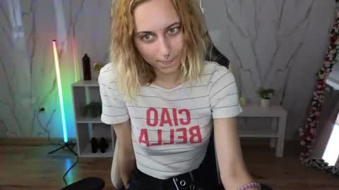 Polly online show from 07.19.26
