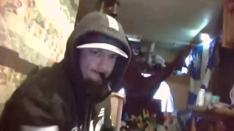 Snapshot of holt1991 chatting on 04.05.26 Holter online show from 04.05.26