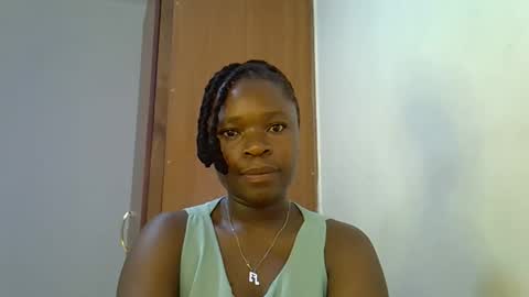 holy_ebony online show from 05.07.26
