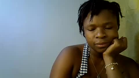 holy_ebony online show from 06.15.26