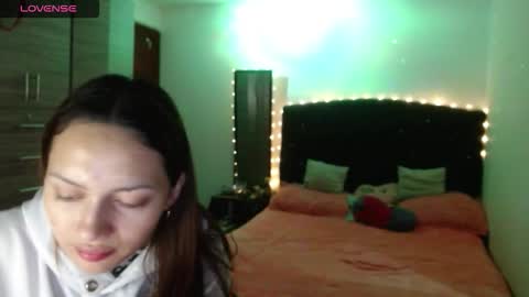 Snapshot of holy_juli2 chatting on 10.17.25 Juli online show from 10.17.25