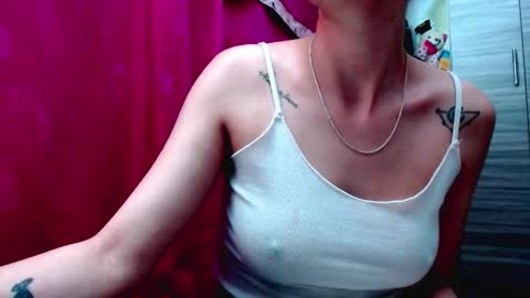 Juli online show from 02.05.26