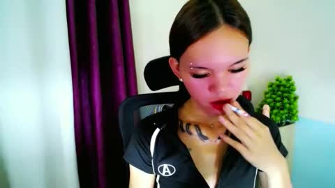 holy_maxine online show from 02.03.26