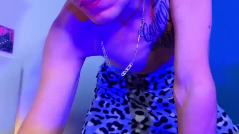      online show from 03.01.25