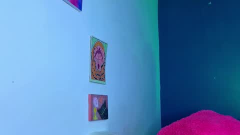      online show from 11.09.25