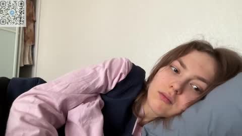 Snapshot of holydori chatting on 02.12.25 dori not holy get my tg channel with link from description under last photo online show from 02.12.25