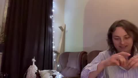 Snapshot of holydori chatting on 02.22.25 dori not holy get my tg channel with link from description under last photo online show from 02.22.25