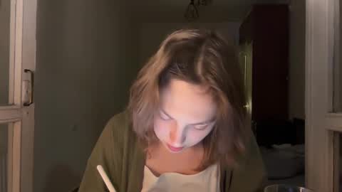 Snapshot of holydori chatting on 02.28.25 dori not holy get my tg channel with link from description under last photo online show from 02.28.25