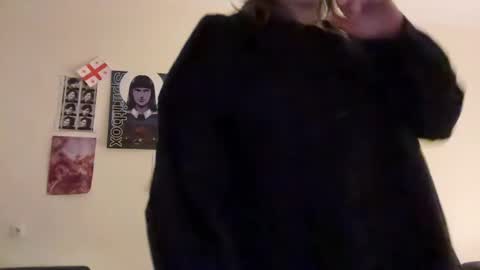 Snapshot of holydori chatting on 03.01.25 dori not holy get my tg channel with link from description under last photo online show from 03.01.25