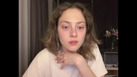 dori not holy get my tg channel with link from description under last photo online show from 10.05.25