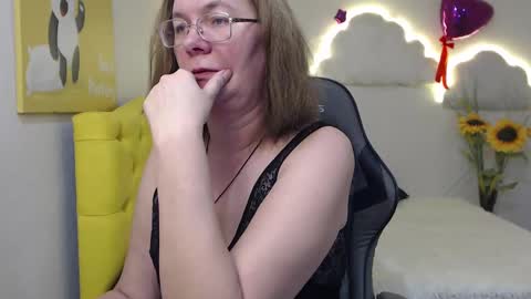 holymilfa online show from 02.09.25