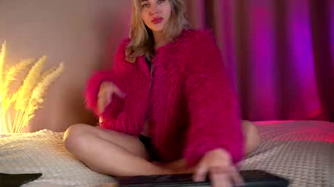 Vicky my another account here - desperate clit online show from 09.20.25