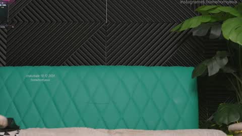 homehornyeva online show from 12.18.24