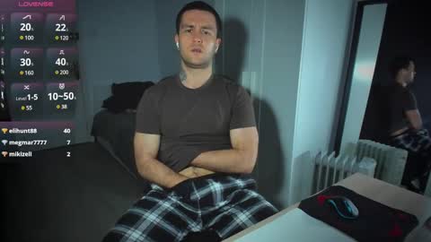 Snapshot of honestandrew chatting on 02.19.25 Andrew online show from 02.19.25